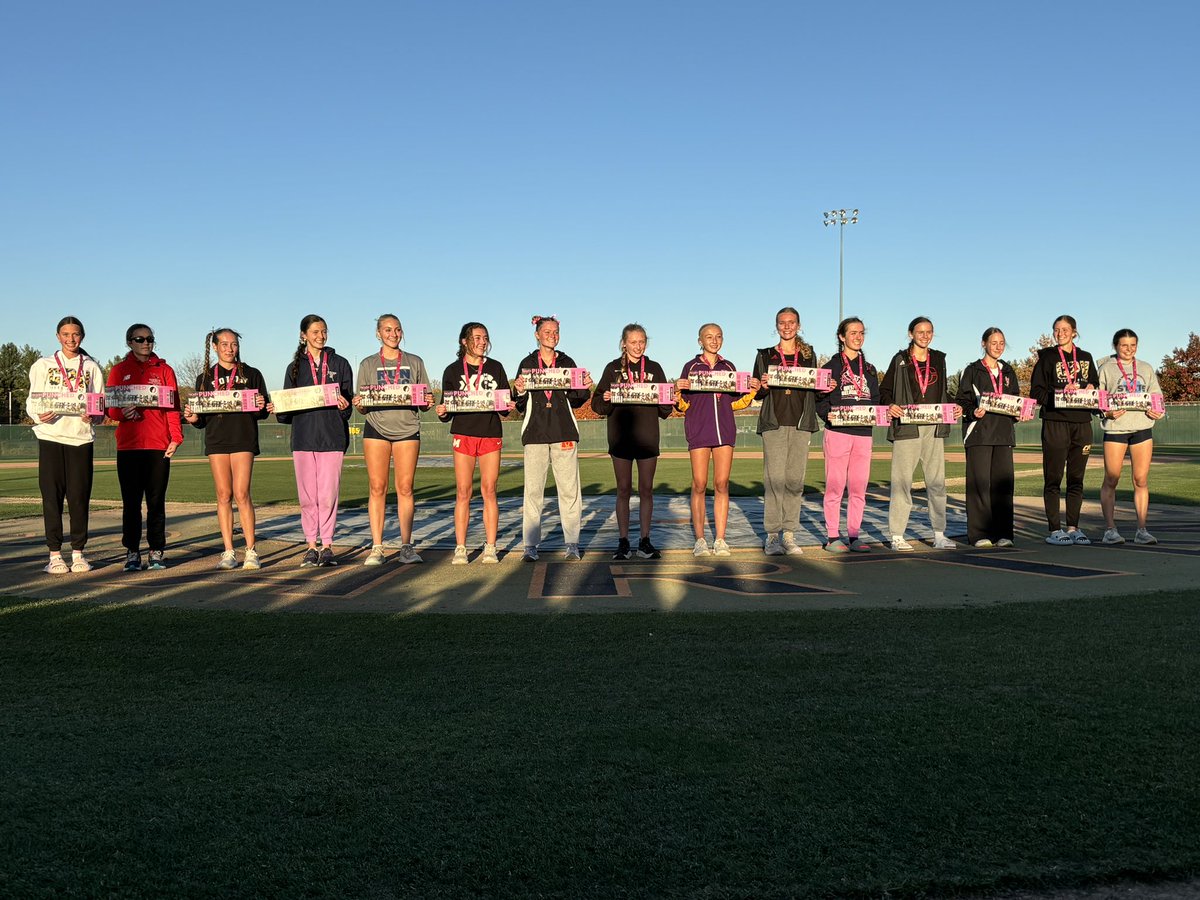 Thank you to everyone who came out and supported SXC today!  It was a great day. Congrats to Sydney Dee, Kinley Mai and Anders Holmes as individual qualifiers for the State Meet!  Congratulations to the Girls for winning the meet and also punching their ticket to the State Meet!
