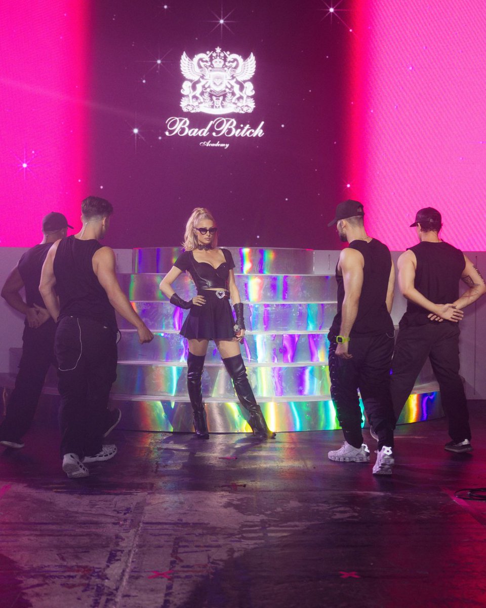 ParisHilton's tweet image. Los Angeles, are you ready?! ✨♾️  After countless rehearsals we are so excited to give you a show you will never forget! 🎶 Tag your friend who you’re coming with! 💖 #InfiniteIcon #HollywoodPalladium