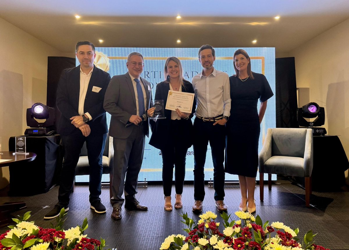 InterSoftwareCo's tweet image. 🎖 ¡En #ConexiónTech hicimos un reconocimiento especial a las empresas que nos han acompañado desde hace 20 años. Gracias a su confianza y compromiso, hoy celebramos este aniversario.

@GlobalMVM 
@NewsoftSA 
@SomosPragma 
@TestingChoucair
