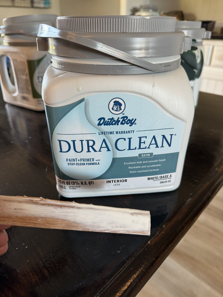 DanPerry21's tweet photo. @DutchBoyPaints  painted and was completely covered, after 5 hours looked like this. Could wipe it right off.  Bought three gallons, this one was the only one that did it. https://t.co/3NCgfVZmmU