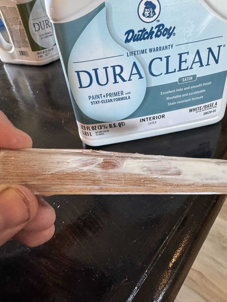 DanPerry21's tweet photo. @DutchBoyPaints  painted and was completely covered, after 5 hours looked like this. Could wipe it right off.  Bought three gallons, this one was the only one that did it. https://t.co/3NCgfVZmmU