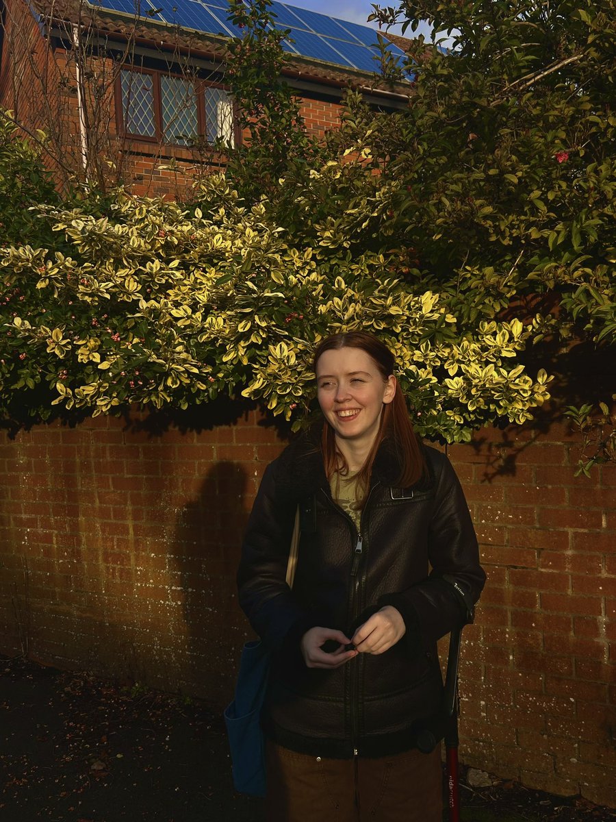 mal_functional_'s tweet image. Feel like the Gilmore Girl