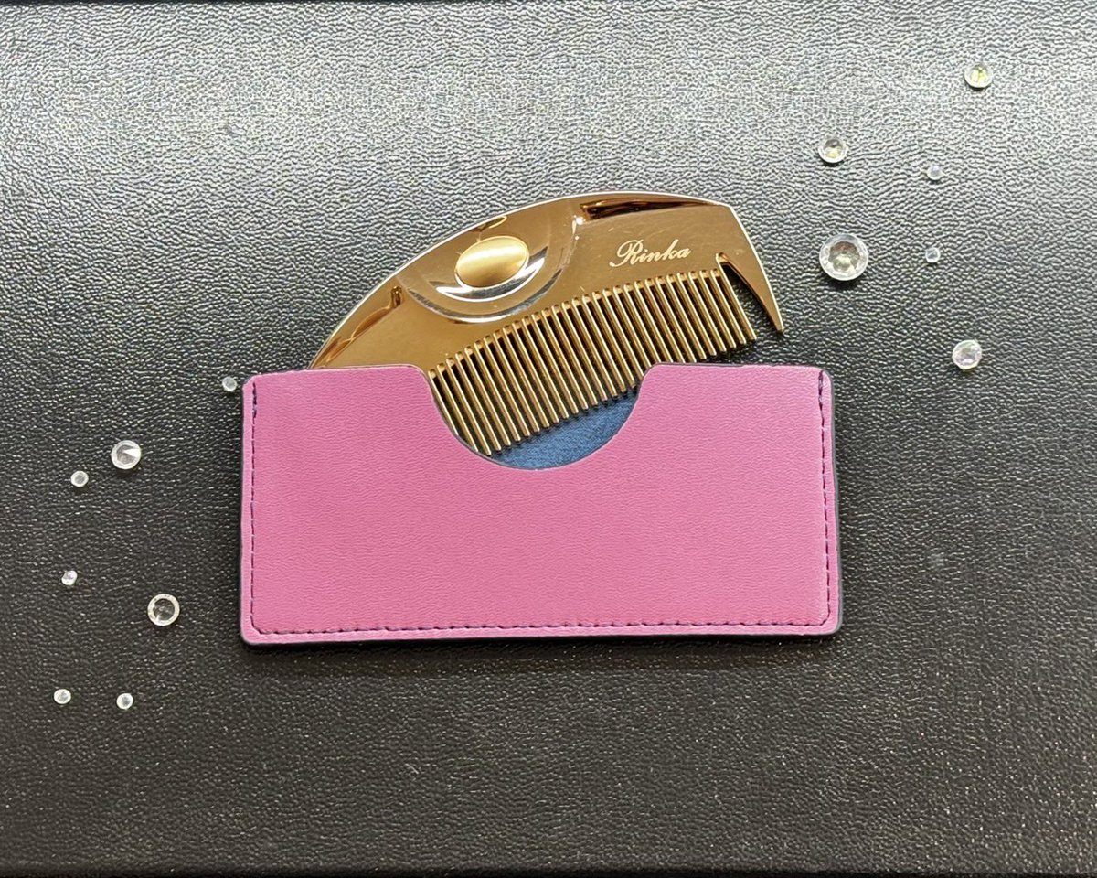 Primarilyb's tweet photo. 【 ツキケース新色発売✨】　

本日10月24日より、ツキケースが新たに3色展開で新発売。
自分用はもちろん、大切な方へのギフトにもぴったりです。この機会にぜひ、お好みのカラーを見つけてみてください！🎉

３色バイカラーデザイン
各¥660(税込) https://t.co/xPxYJwYDXH