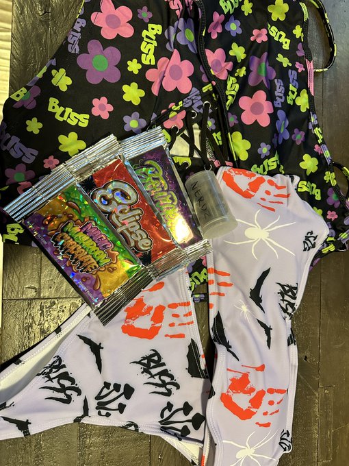 😍😍😍 @blissmushrooms always hooks me up with the cutest outfits and best strains 🤤😈 https://t.co/kOOJ<a class="tags" target="_blank" title="On Twitter" href="/?out=eyJ0eXAiOiJKV1QiLCJhbGciOiJIUzUxMiJ9.eyJpYXQiOjE3MzA0MjA3ODAsImlzcyI6InR3cG9ybnN0YXJzLmNvbSIsIm5iZiI6MTczMDQyMDc4MCwiZXhwIjoxNzYxOTU2NzgwLCJyZWRpcmVjdF91cmwiOiJodHRwczovL3R3aXR0ZXIuY29tL2JsaXNzbXVzaHJvb21zIn0.di5pc2XR9vhHpX0scteC2sHZqm95pvNAawv2RWDTiwSnc6QvBjs8v5RKQrezTKP8a6fgRi1ywpcNm6KYCYbn-Q">@blissmushrooms</a><a href="/tag/mvsales"class="tags"><span>#mvsales</span></a>