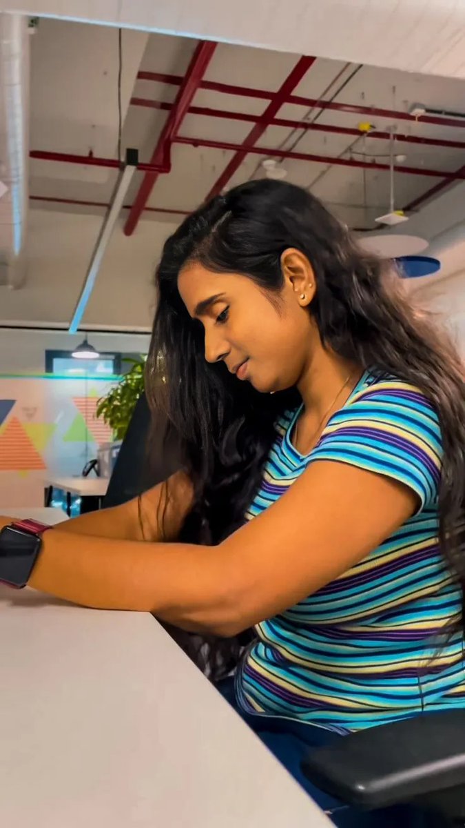 manisha_mithra's tweet photo. I live to satisfy myself, not others. 🙅‍♀️💁‍♀️ #selflove #selfieatwork #selfcare #naturalbeauty #duskyqueen #nomakeuplook #nofilter #tamilponnu #pakkathuveetuponnu #thalaivarniran https://t.co/DU94pTwlHl