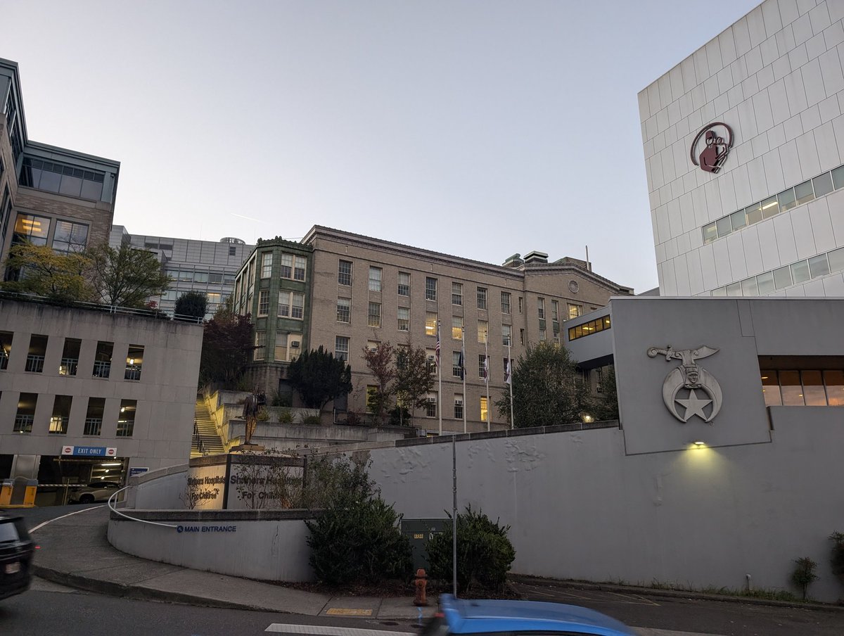 QuadMet 🏳️‍⚧️ Orange line to Milwaukie 🟠 tweet media