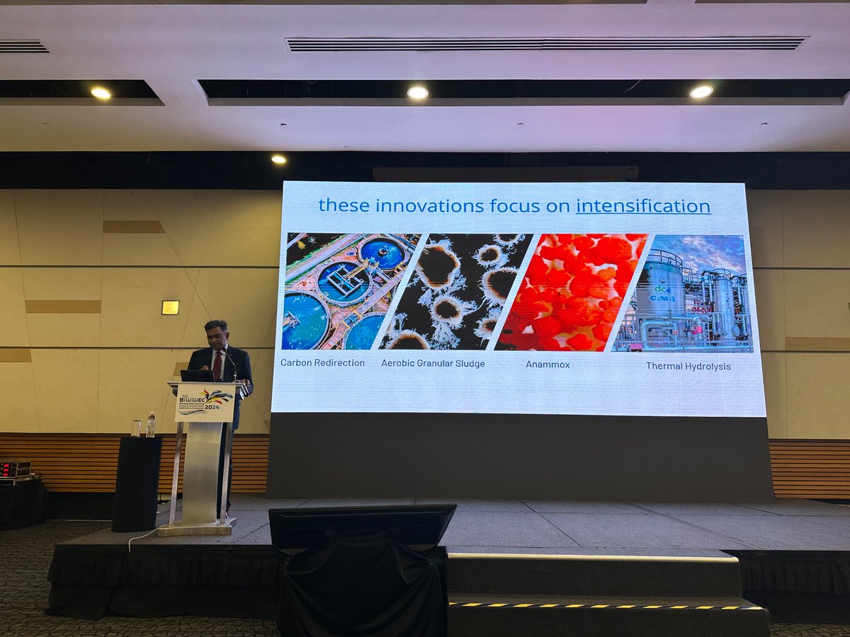 HongLi_IWA's tweet photo. Innovations in Wastewater treatment focuses on e.g. intensification, bear in mind energy cut is not GHG cuts. It also requires combination of productive use of water and circular approaches @IWAHQ @Kala during BIWWEC in Kuching https://t.co/7wqPKFqTjr