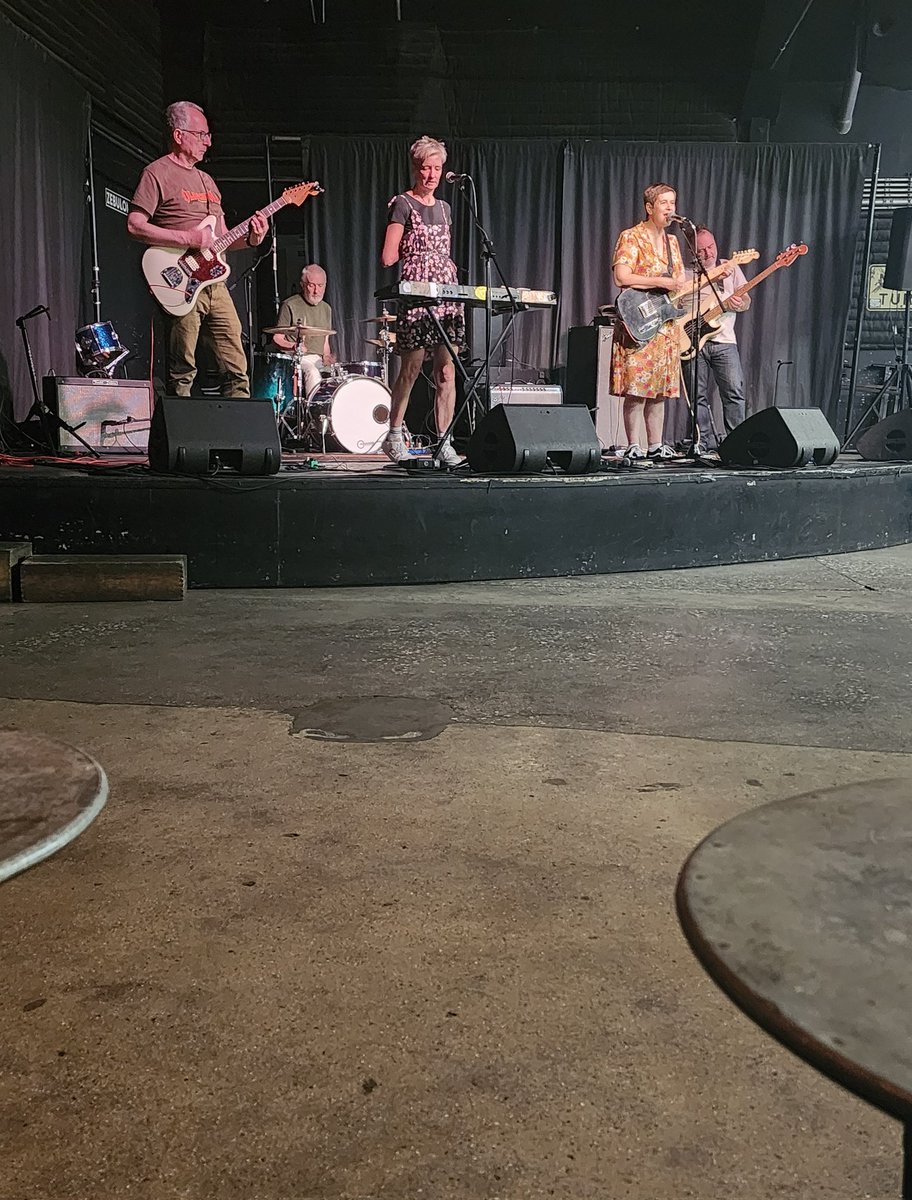 Heavenly sound check in LA, interview to follow!!