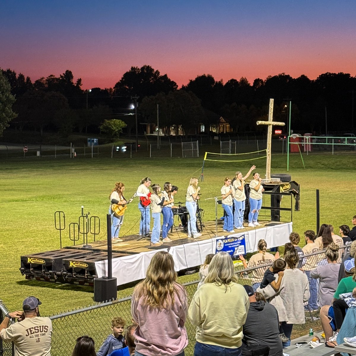 electgregmills tweet media