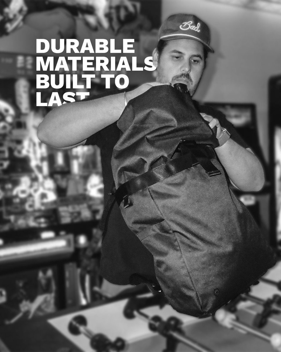 wandrdgear's tweet photo. Adaptable, stylish, and durable; the WANDRD Tote Backpack is the best damn TOTE BACKPACK EVER! π«Ά Yeah, we said it.
#WANDRD #HouseOfExploration #WanderMoreWorryLess #ToteBackpack https://t.co/lGAS5YAfzM