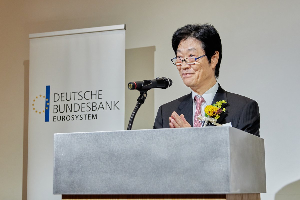 東京のドイツ連邦銀行 で人事異動がありました。駐日代表事務所では、ネブゲン元所長からクリーブランド新所長へバトンタッチ。ようこそ日本へ！Bundesbank(ブンデスバンク)は🇩🇪の 中央銀行に当たり、1987年に開設された東京事務所では日本、韓国、オーストラリアの観測 ...