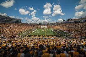 mini_sago11's tweet photo. After a talk with @CoachErikLink I have received my first SEC offer from the University of Missouri #GoTigers #blessed @CJheinz34 https://t.co/XB8Xey1GdU