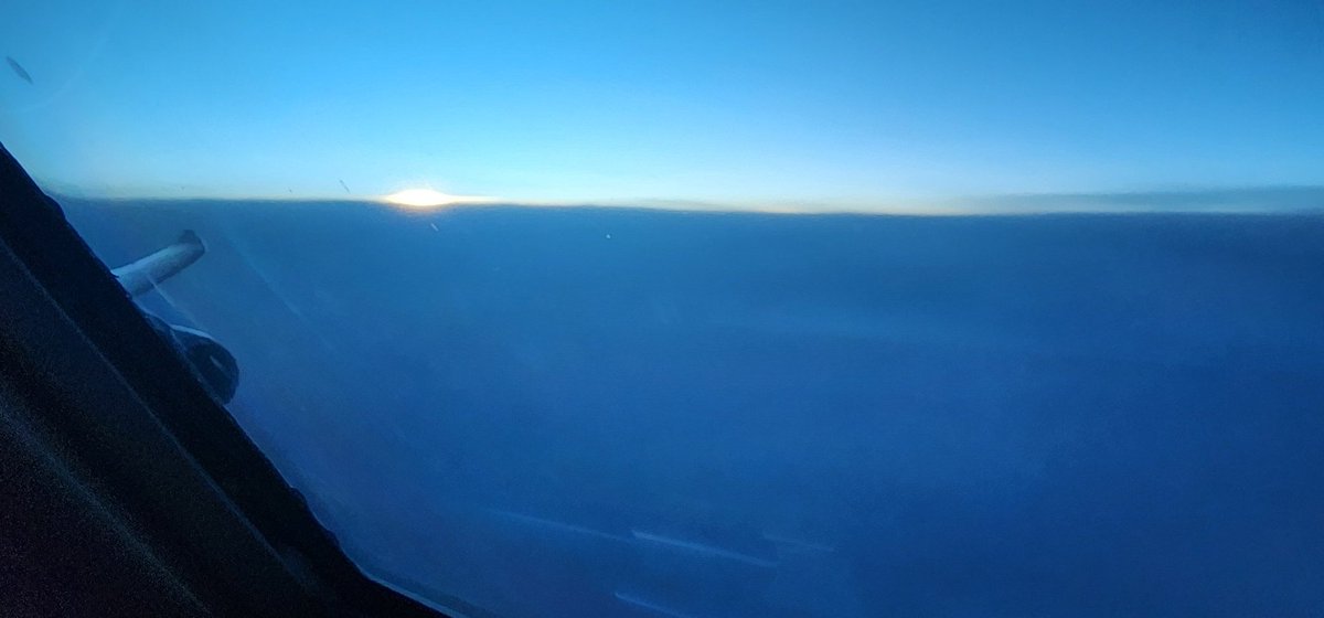Roughly 9 hours into our flight, just 205 NM from #Petropavlovsk on the #KamchatkaPeninsula before the sun peaked above the horizon.
