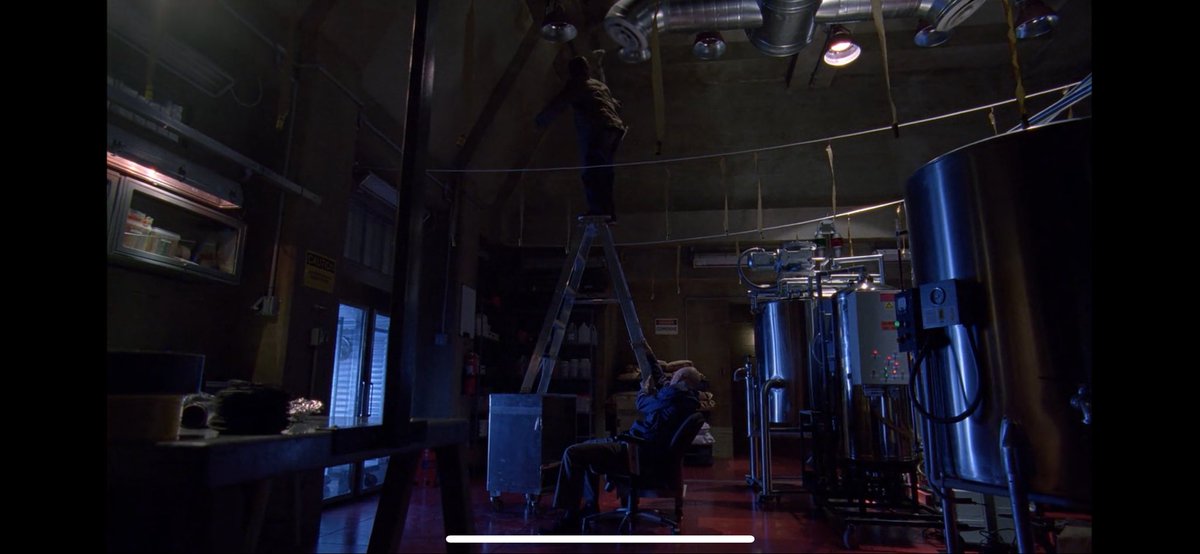 SorageIsntHere's tweet photo. Fixing a Thread. 
(Spoilers‼️‼️‼️: Breaking Bad)

First Time Watching, And my opinions about Walter &amp; Jessie’s relationship up to Season 3 Episode 10. https://t.co/tDLDJ9fuSB