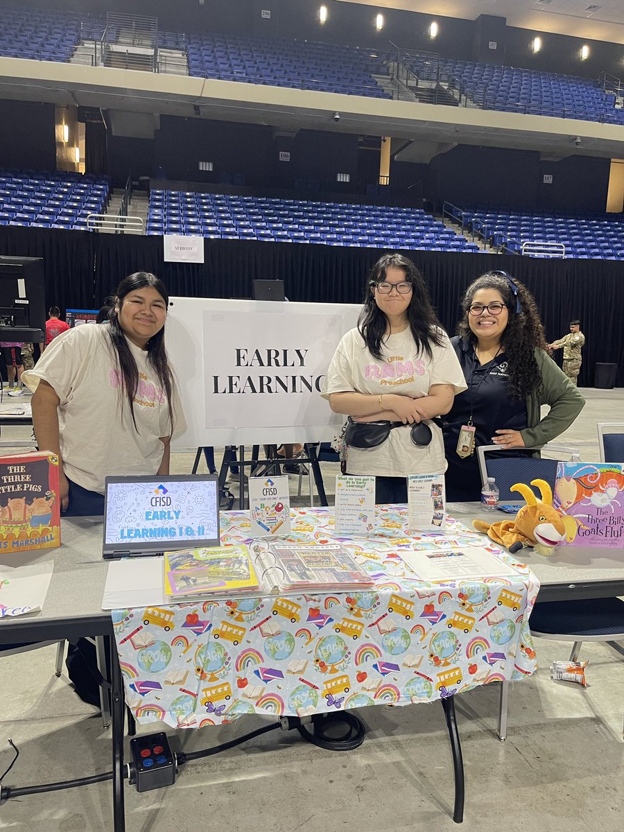 Ms. Román tweet media