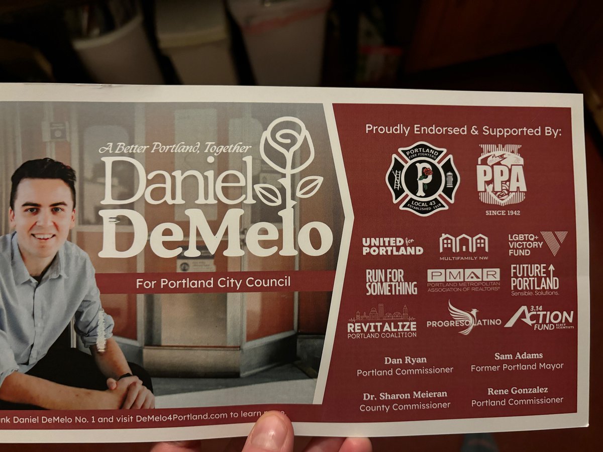 gggallons's tweet photo. This is like an infinite Vince McMahon meme of endorsements by people who suck ass @demelo4portland https://t.co/A9Qdqo2h9w
