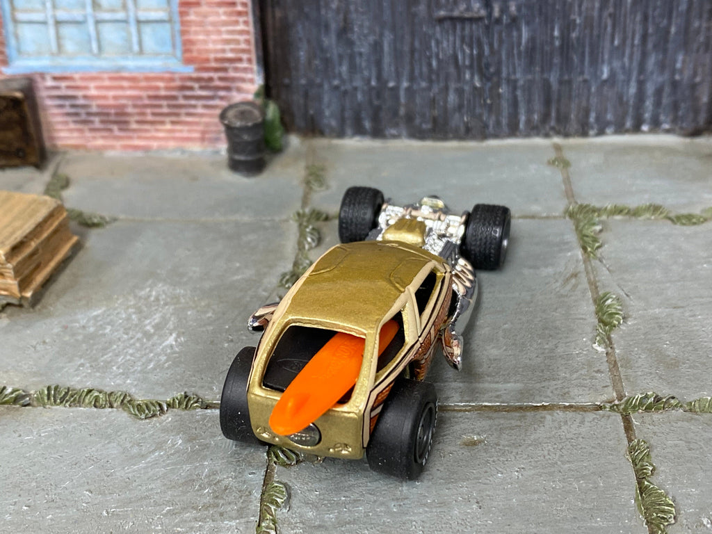 MuncleM's tweet image. Rev up your collection with a custom Surf Crate Drag Car! Gold, Gray Mags, &amp;amp; Goodyear Slicks make it a masterpiece 🚗✨ Hand-customized &amp;amp; ready to steal the show. Limited stock at just $23.95! #CustomHotWheels #DragCar #MuncleMikes Buy now: shortlink.store/6kq50zw3iuuz