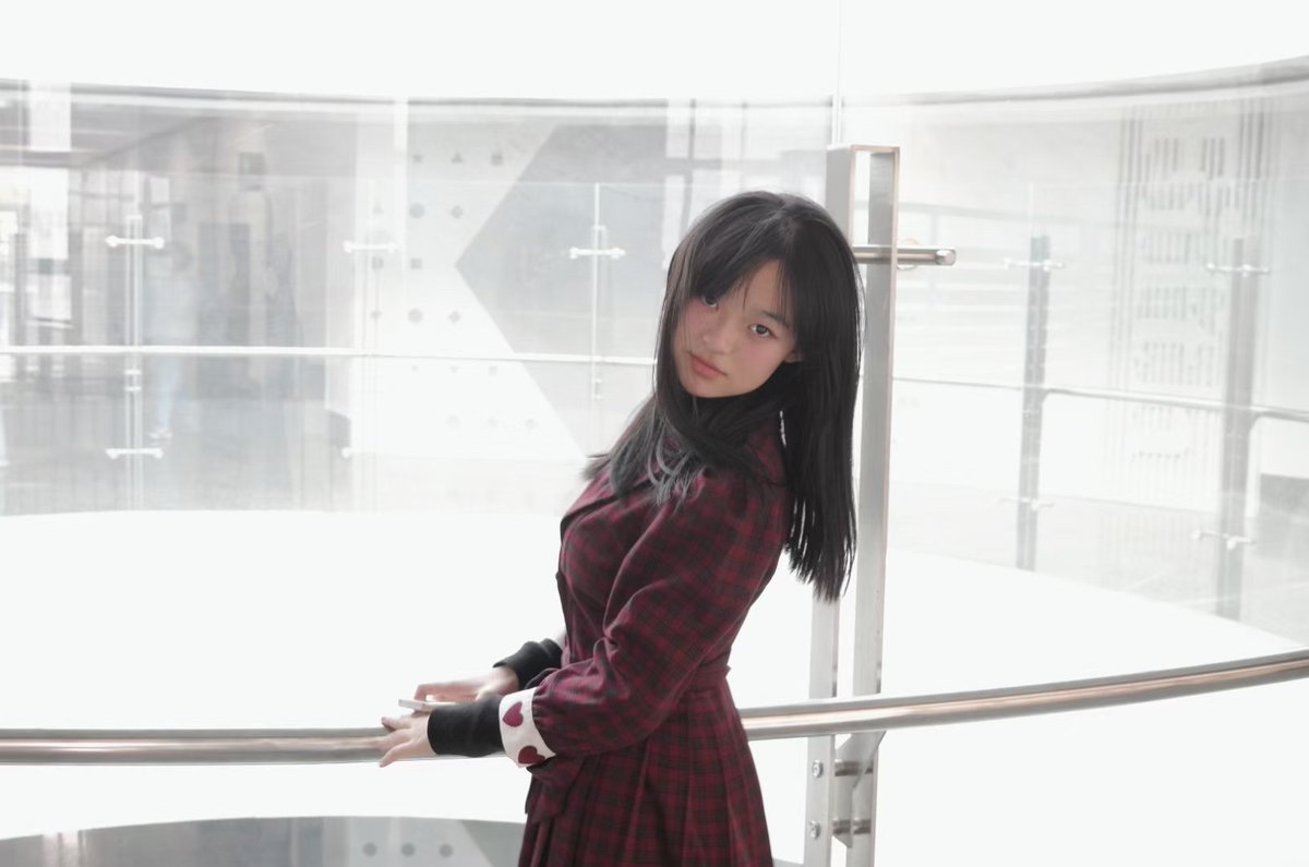 【网友投稿 No.1129】新大一闺蜜眼镜小姐姐 #眼镜娘 #眼镜妹 #投稿 #反差 #投稿曝光 #女友 #女友分享 #女友系列 #女同学 #女同事 https://t.co/ir5KktssPq