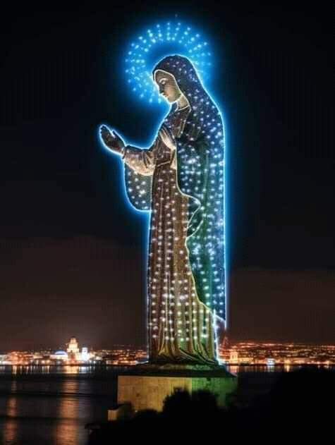 DANTE_eloficial's tweet image. ✝️ Dios te salve, María, 
llena eres de gracia;
el Señor es contigo.
Bendita Tú eres 
entre todas las mujeres,
y bendito es el fruto de tu vientre, Jesús. 

Santa María, Madre de Dios,
ruega por nosotros, pecadores,
ahora y en la hora de nuestra muerte. Amén 🙏