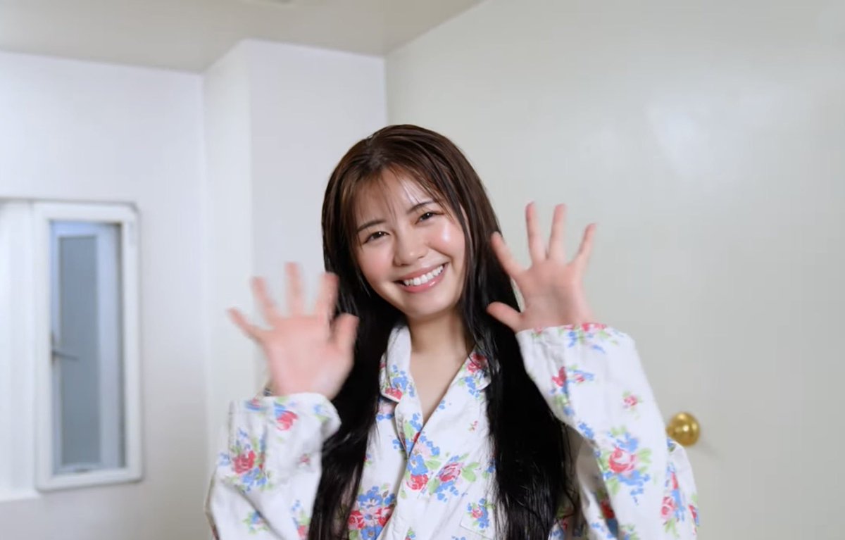 10月31日(木)発売
『週刊ヤングジャンプ48号』
グラビア初登場🌙

ぜひお手に取っていただけたら嬉しいです🩷ྀི

 #ヤングジャンプ  #ヤンジャン 
 #ミス中央2022  #グラビア  
<a href="/g_youngjump/">ヤングジャンプ@グラビア</a>  #RT希望