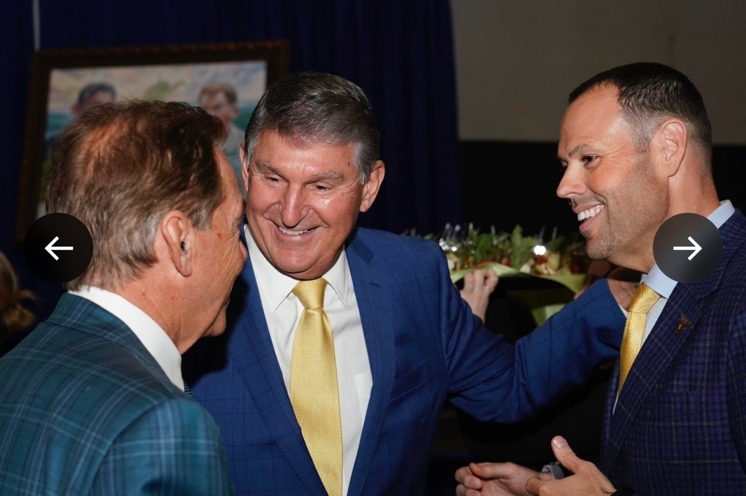 RLGtrade's tweet image. #WVU  #nextheadcoach #photoof