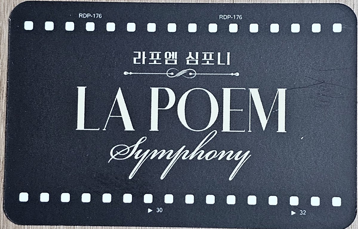 라포엠 심포니 콘 포카 나눔합니다!
26일 콘에서만 나눔할게요
약 100개이고 무인나눔합니다~
시간이랑 장소는 그날 다시 올리겠습니다.

* 혹시 이거 나눔 안되는거면 뎀 부탁드립니다...
   만들긴 했는데..나눔해도 되는지...
   소심해져서...🥲