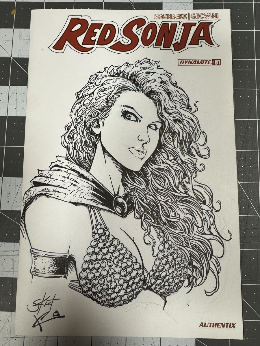 <a href="/Skootsart/">Skoot Starnes</a> asked me to ink this wonderful Red Sonja sketch cover he penciled I couldn’t say no. mostly because he made me sign some ridiculous contract forbidding it 😂. 

He’s tabling at <a href="/MemphisComicExp/">Memphis Comic Expo</a> this weekend and will have this and plenty of other great art in tow!