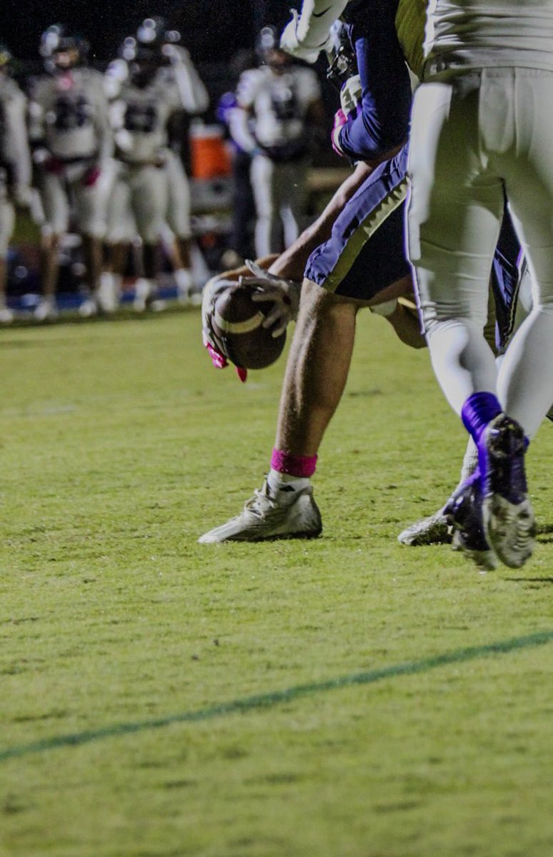 IovinoMason's tweet image. Good win 15-12 week 8 highlights, (146 rushing yards, 2 TDs, a 2pt conversion)
@dukehwt
@NPCoachJeff
@cuttytrack
@coach_cmattison