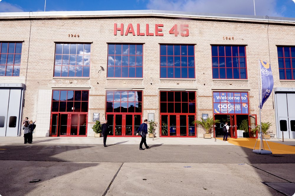ocxconference's tweet image. 🎉 It’s the final day of #OCX24 at Halle 45! Let’s make the most of today: attend sessions, connect with fellow innovators, and celebrate the spirit of collaboration.
#CommunityIsInOurCode