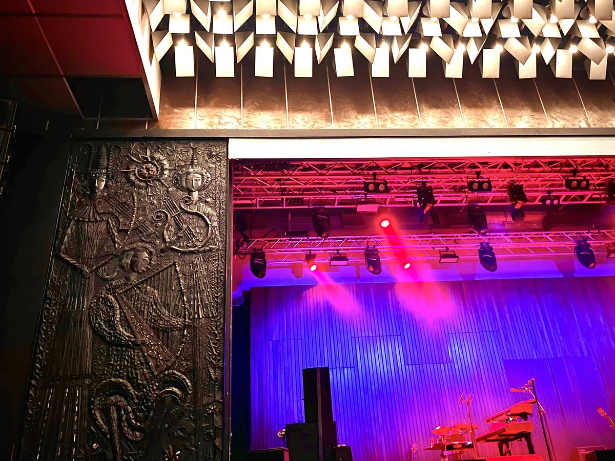 David (@parrbrow) on Twitter photo Sublime sounds last night from <a href="/tindersticksUK/">tindersticks</a> filling the wonderful space of a sold-out <a href="/NCHMCR/">New Century</a> Sublime sounds last night from <a href="/tindersticksUK/">tindersticks</a> filling the wonderful space of a sold-out <a href="/NCHMCR/">New Century</a>