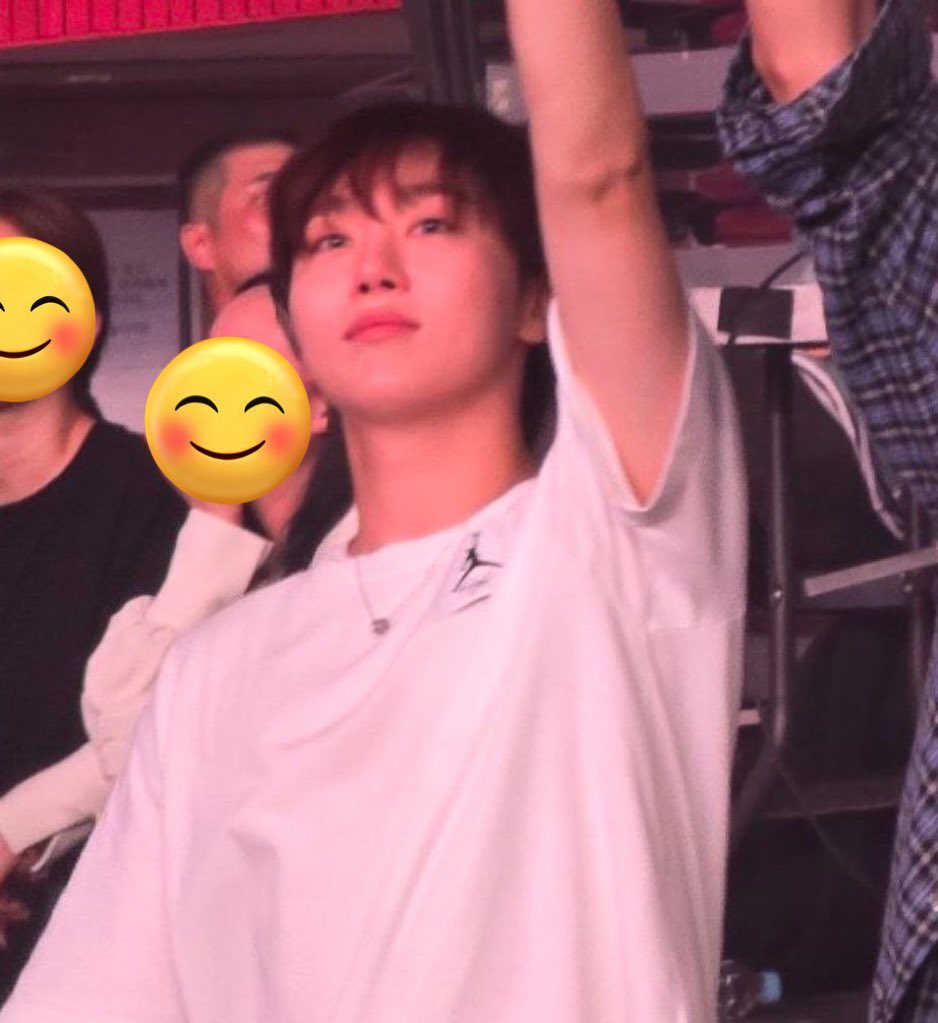 부왼관 (@booisrealleft) on Twitter photo 