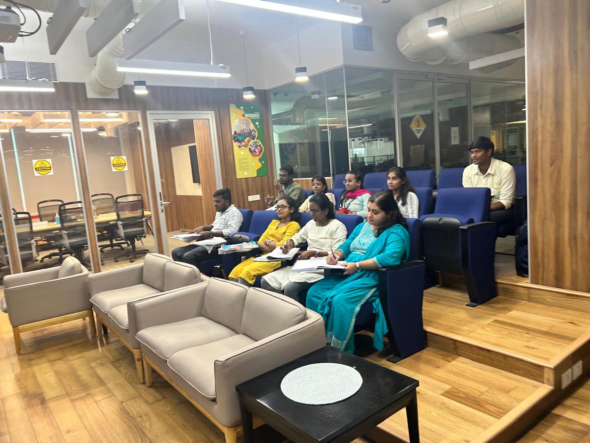 Kicked off Day 4 of our training with a session on Chromatography by Dr. Antony Dasint Lopis from ICCW. Participants were engaged and eager to learn. Excited for more enriching sessions ahead!

#iccw #iitmadras #chromatography #trainingprogram