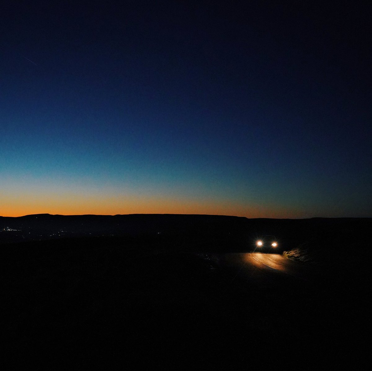 With the clocks falling back this weekend, this marks the start of the night riding season. 🌝 A couple of hours on the bike last night reminded me how much fun can be had. 

We are here if you need a good set of lights for commuting or full-on night riding.