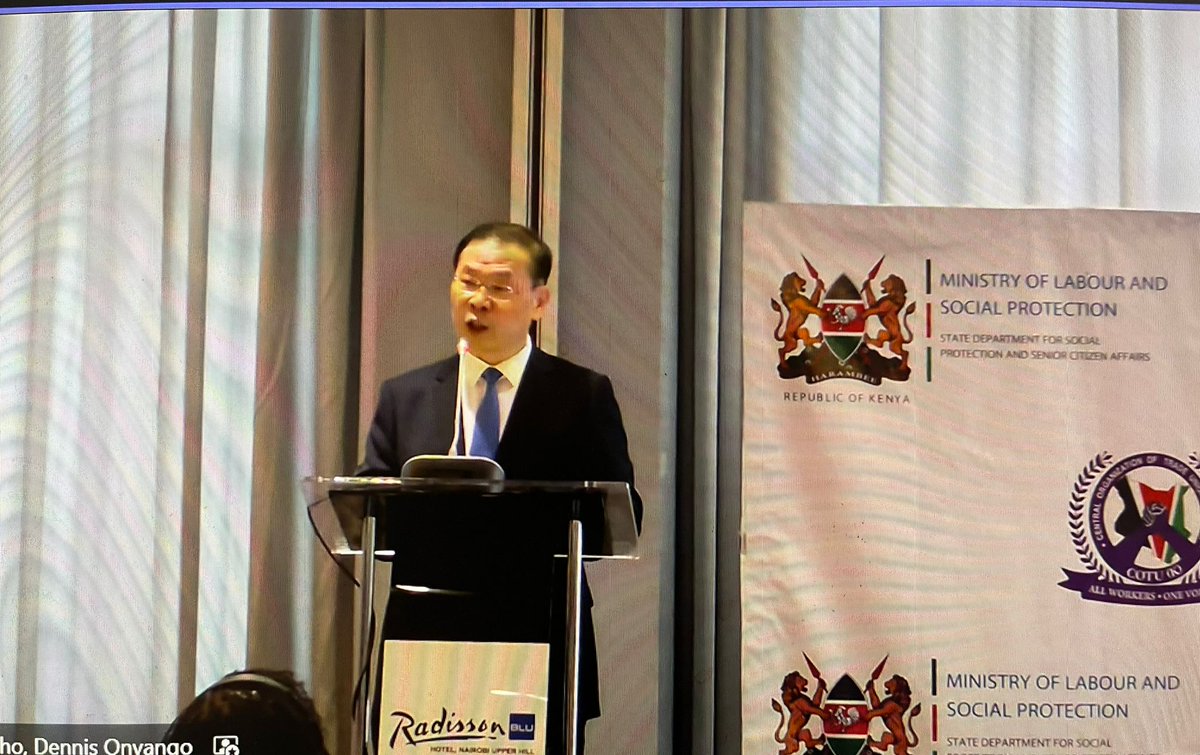 sstc_mp's tweet image. Vice Minister MORHSS China Li Zhong opens with ILO Director Caroline Mugalla Dar es Salaam @soc_protection @Anitabnamorim ILO PARTNERSHIPS the signature of a new China funded South-South Social Protection project for Laos, Kenya  24.10.24 : hybrid event, both in Nairobi &amp;amp; Geneva