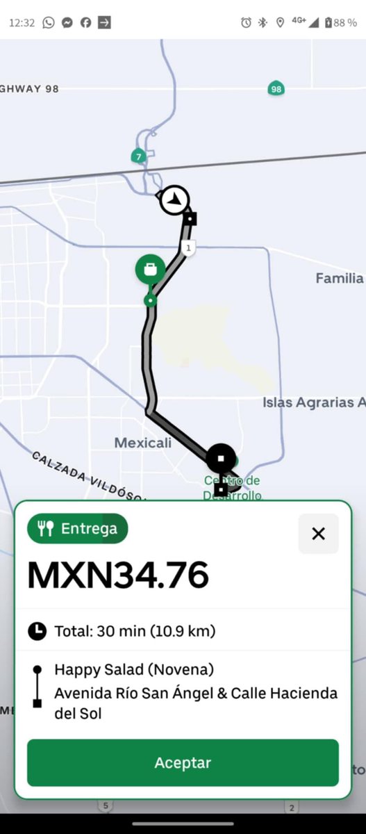 TomasPrez18's tweet photo. @RicardoBSalinas Wey las tarifas están por los suelos de Uber desde que quitaron el multiplicador ya no conviene trabajar en Uber tú crees que 30 pesos por 10 kilómetros vale la pena https://t.co/18oWlOM0Om