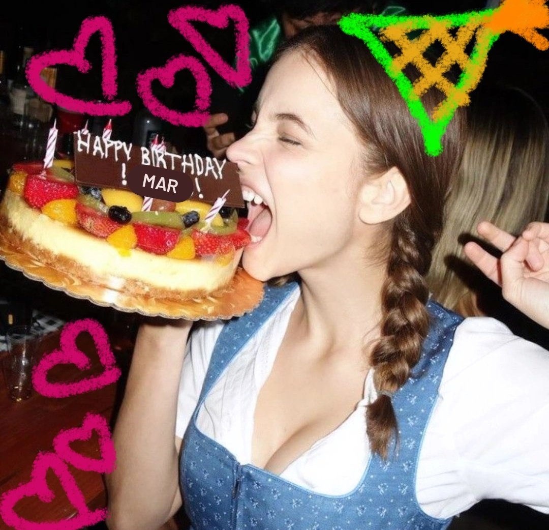 remcytocry's tweet photo. te amo mi amor me da alegría acompañarte en otro cumple siendo tu amiga eres la mas hermosa persona que he conocido aquí y no importa cuánto tiempo pasemos sin comunicarnos (yo me desaparezco) mi cariño por ti sigue intacto te adoro mi mar @sagescora https://t.co/r2dOexFd0s