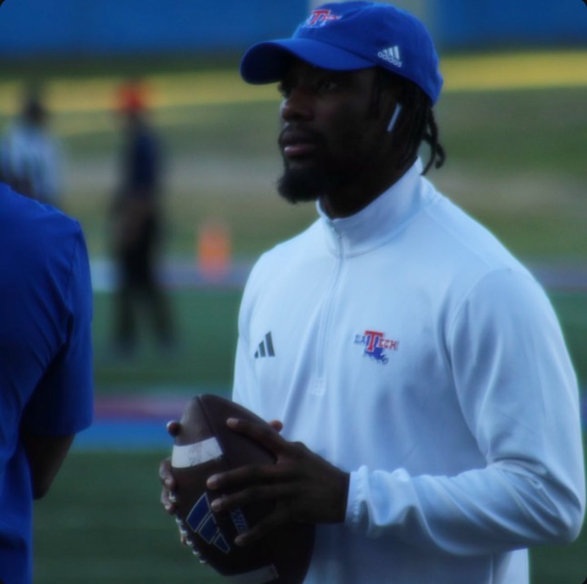 Donajz5's tweet image. 23 on the 23rd❤️ just a Dallas Kid living his dream #goldenyear🔒🤞🏾