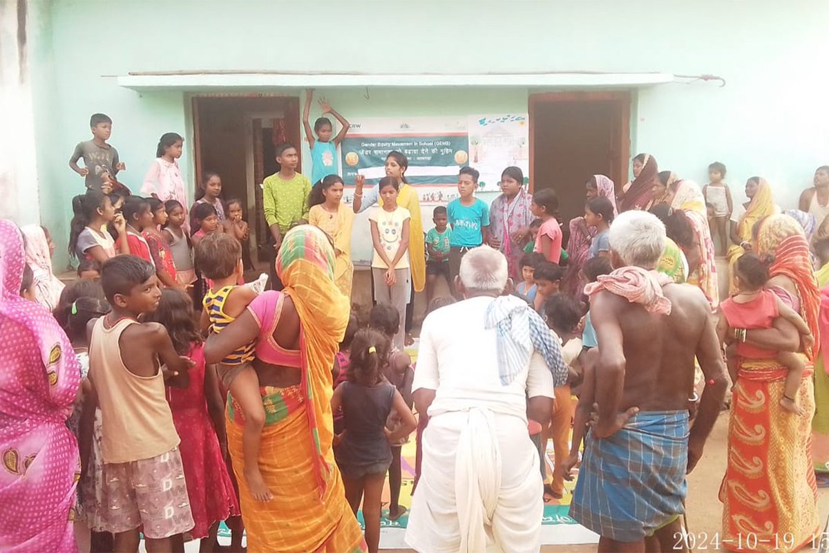 Badlao1982's tweet photo. "Joining forces to empower youth! Badlao Foundation, ICRW &amp; Education Dept organized awareness program on drug abuse &amp; road safety at Rajkirt Middle School. Congrats to winners! #GEMSPROJECT #DrugAbuseAwareness #RoadSafety #GenderEquity" https://t.co/uAXHUbMQpR