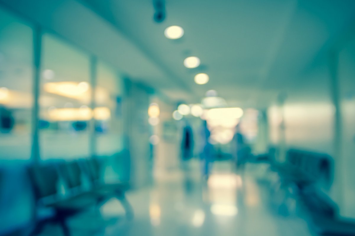 🆕REPORT: Our investigation explores the conditions needed and challenges related to delivering safe and therapeutic care to adults who are staying in mental health wards or units. Read the report hssib.org.uk/patient-safety… #PatientSafety #MentalHealth #NHS #Healthcare