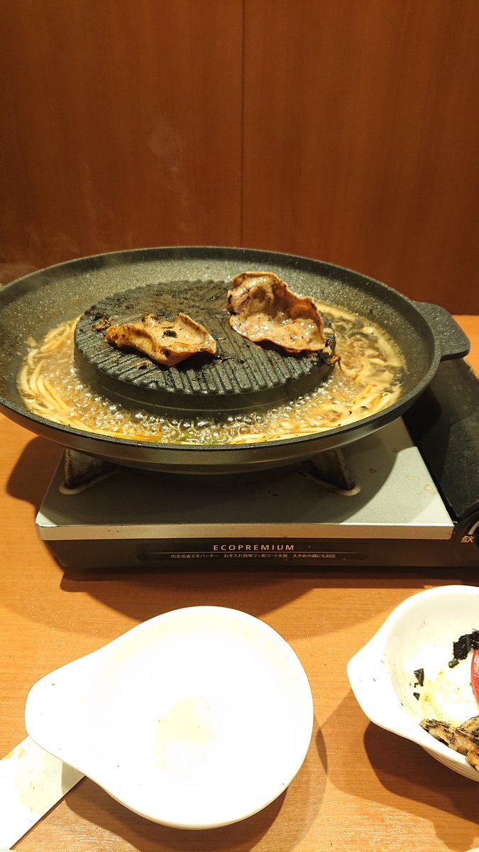 bookandmomo's tweet photo. うまうま https://t.co/30raKrj0mJ