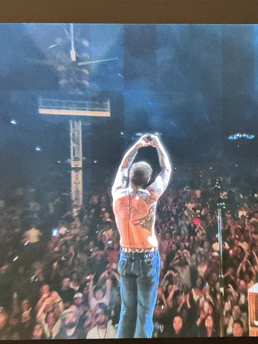APresnull's tweet photo. I 🫶🏼 @PostMalone https://t.co/v6tO1lo8IJ