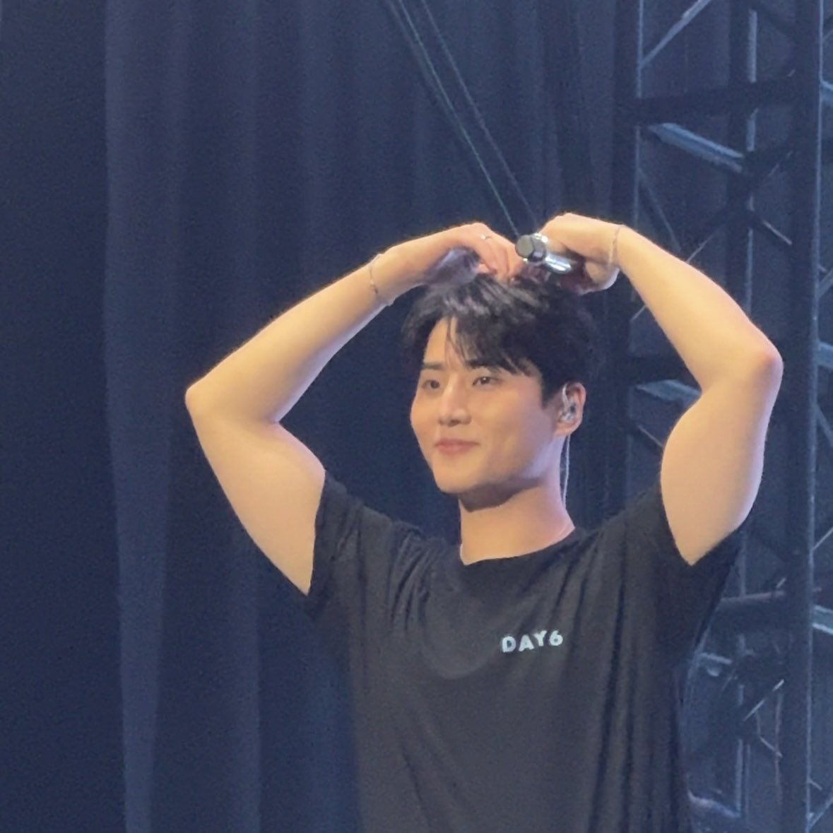 then vs now..
wow. 🫠