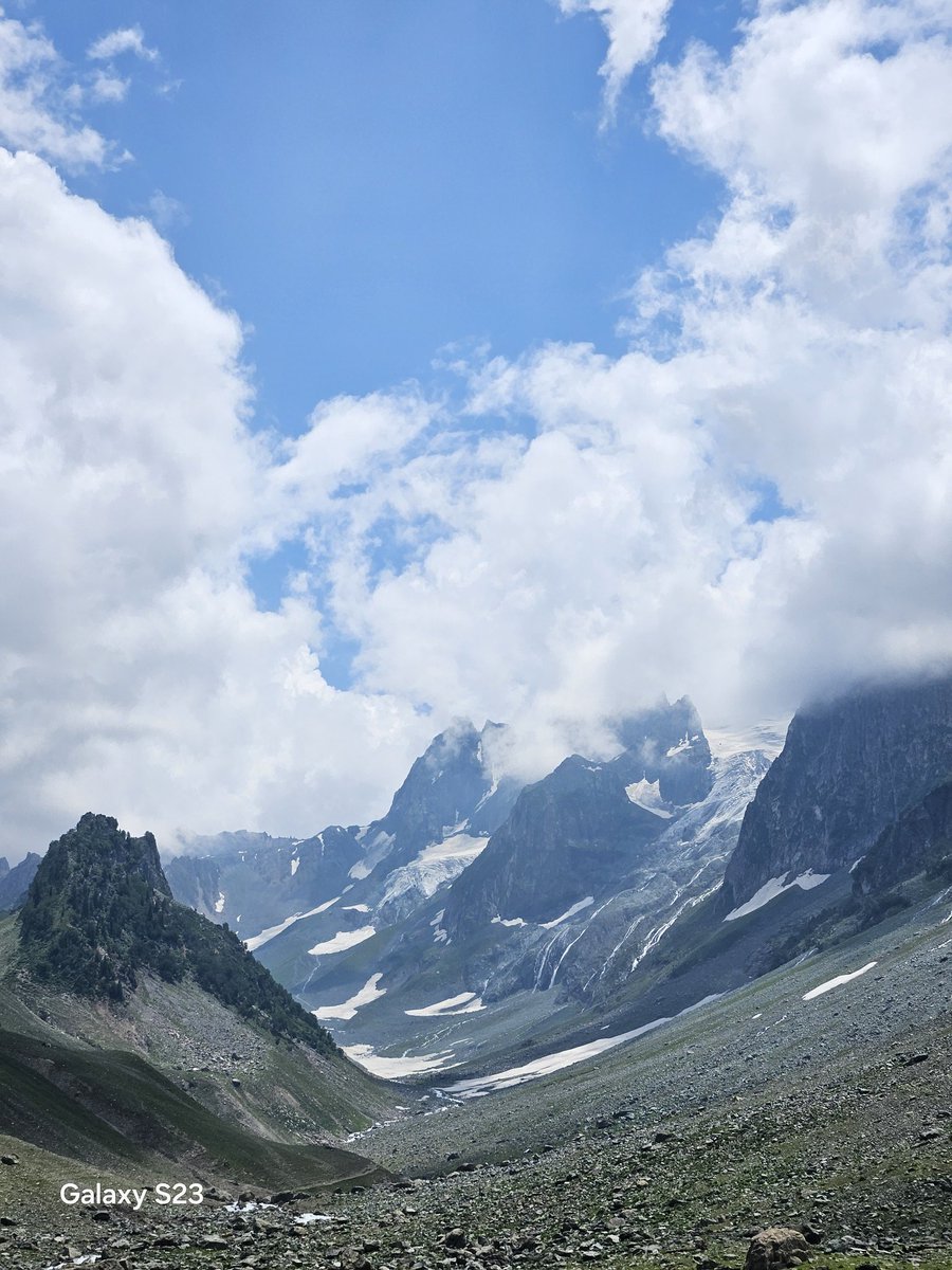 e_janghel's tweet photo. Kashmir 2024 🏔 https://t.co/EIUu3jABQk