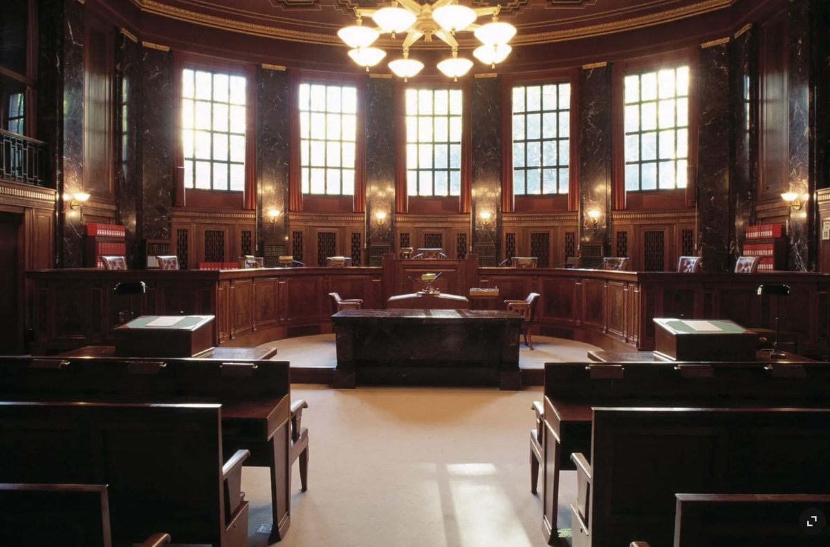 AmbJPCarteron's tweet image. #Suisse: les limites de l’élection des #juges par les #parlements #cantonaux
Une enquête menée auprès de 935 juges suisses révèle un malaise profond concernant leur #indépendance vis-à-vis des partis politiques. 
Selon cette étude réalisée par l'Association suisse des magistrats