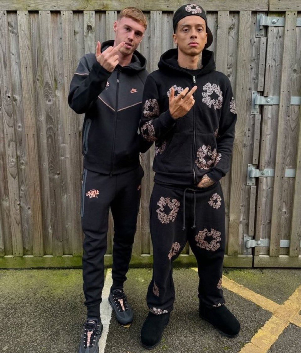 TheChelseaForum's tweet image. Only C🥶ld palmer and @centralcee fans can like this picture 📸