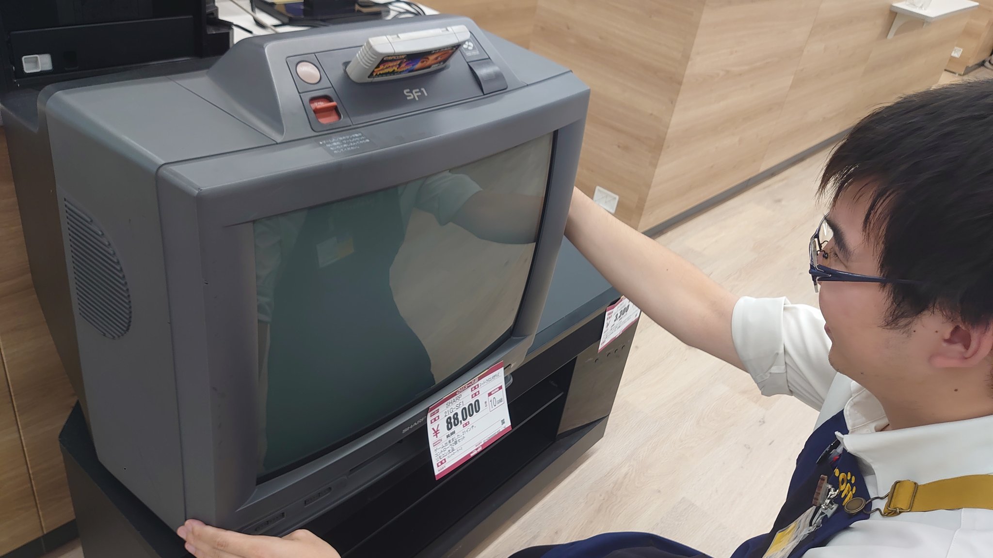 ジャンク品 SHARP SF-1 21G いて スーパーファミコン内蔵