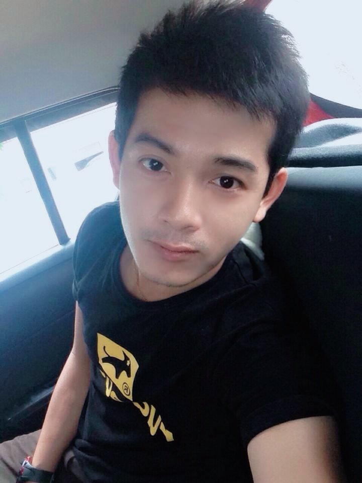 RedTube_55's tweet image. Nilalamig Kaba? Tara Magpainit Tayo? Car Fun💦