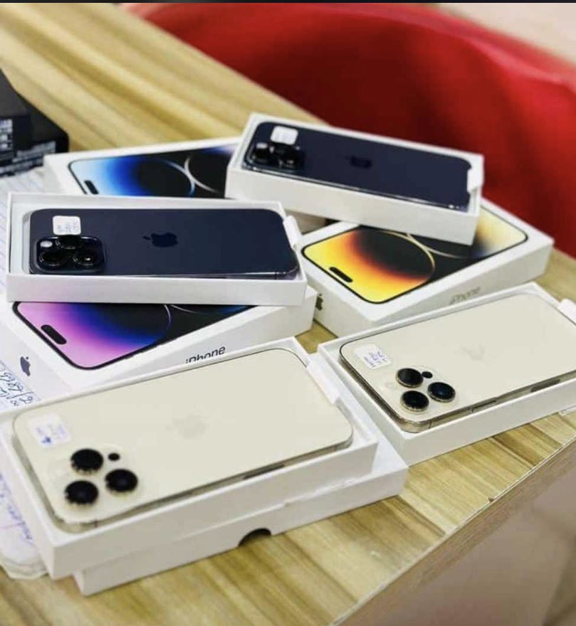 MuadGadget's tweet image. We BUY, SELL,SWAP,FIX phones &amp;amp;gadget.
Hit us up for amazing deals💯click on the link for a swift response 
wa.me/2348096634500

📍Mokola, Ibadan