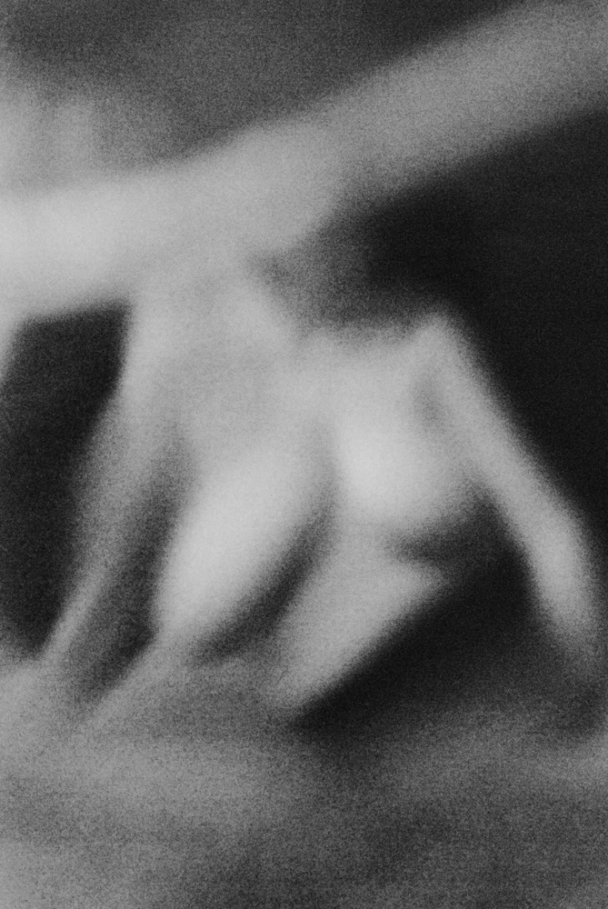 artlimitednet's tweet photo. Body Nude 1 by Nasos Karabelas
#black #photographyislifee #photography #nasos #blackandwhitephotography #woman #monochrome #blackandwhite #karabelas #bnw_oftheworld #naked #experimental #blackandwhitephoto #bnwphotos #female #people #nude #white #photographyeveryday #nudity… https://t.co/CufWNDsxYR
