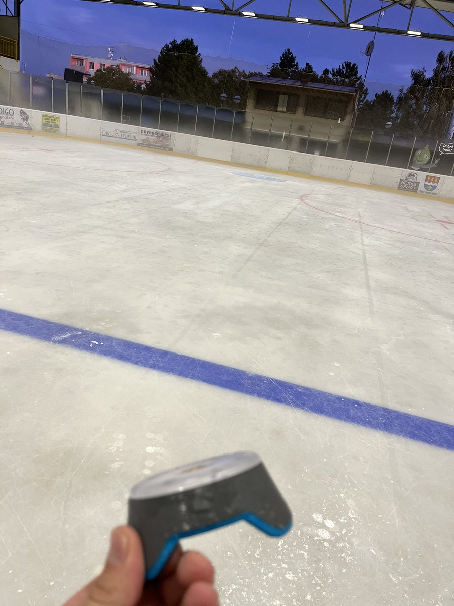 8ure6's tweet image. 🔥 With BlazePod, we&apos;re leveling up our training! Neuro-visual training = max speed, reaction, and focus. 🚀 Join #LevelUp ! #BlazePod #NeuroVisualTraining #Hockey #ProfessionalApproach